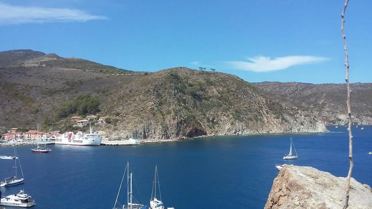 Voglia Di Mare Apartment Capraia