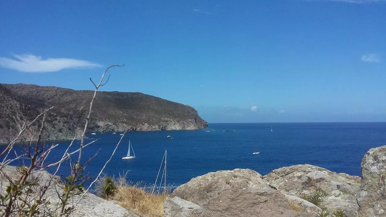 Voglia Di Mare Apartment Capraia